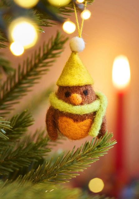 Set of 5 Hanging Felt Robin Decorations